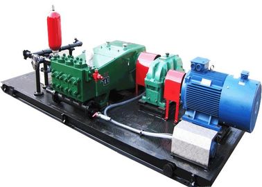 Hydrauliczna pompa tłokowa do regulacji procesu blokowania wody / produkcji oleju